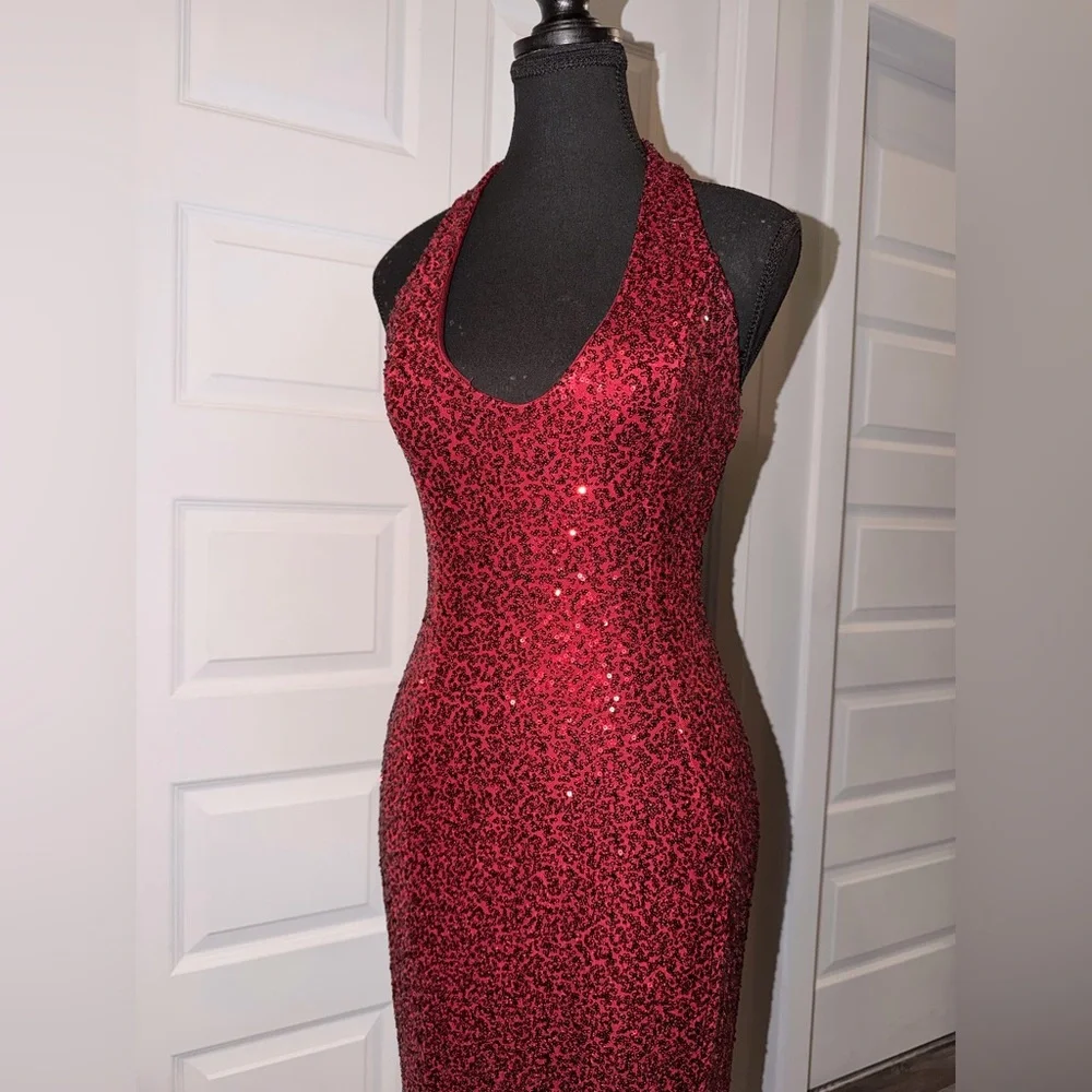 BabyBoo Fashion Elegant Burgundy Sequin Halter Dress - Picture 6 of 8